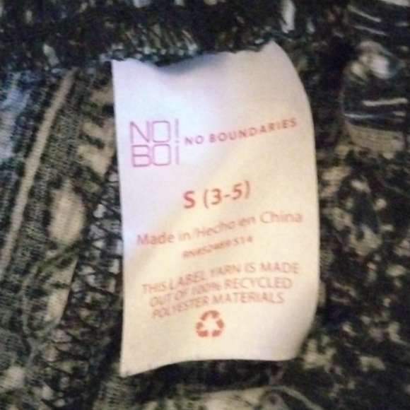 🖤💙2 PAIR SOFT FLORAL PRINT RUFFLED SHORTS🖤💙 - Picture 7 of 7